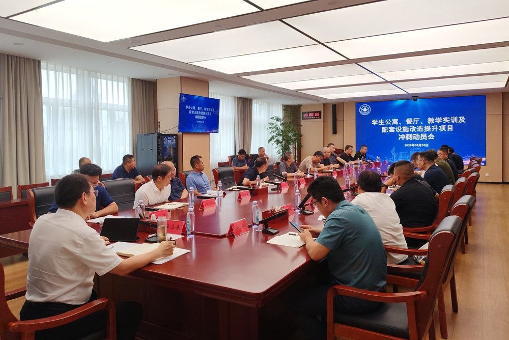 各包靠人员须驻场履职